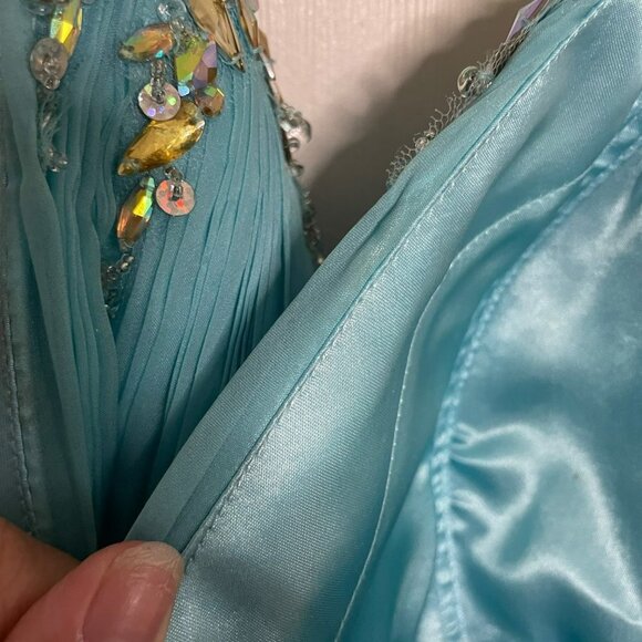 Mac Duggal Fabulouss Halter Dress Ball Gown 81609f Size 16 Blue Rhinestone - Picture 8 of 9